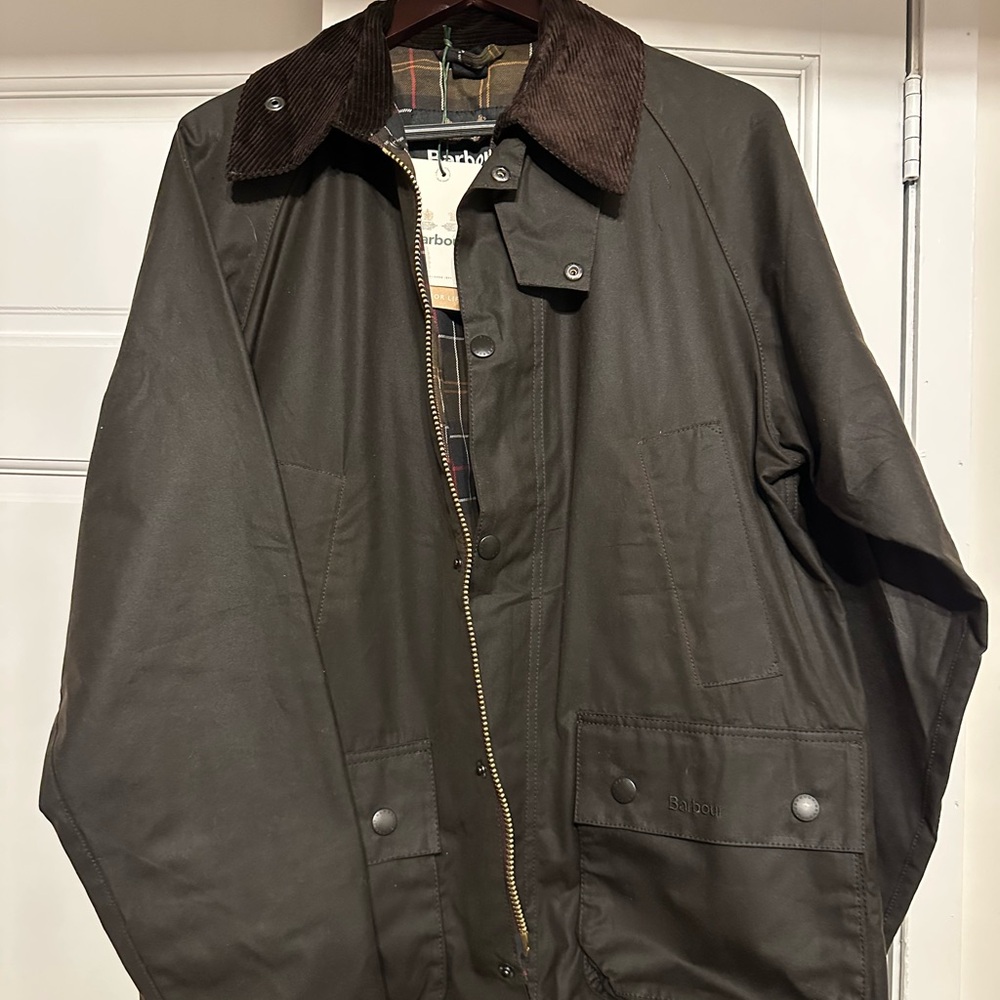 MINT Barbour Men's Olive Jacket